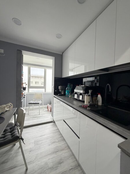 1 Decembrie 1918, 3-4 minute metrou, renovat complet,