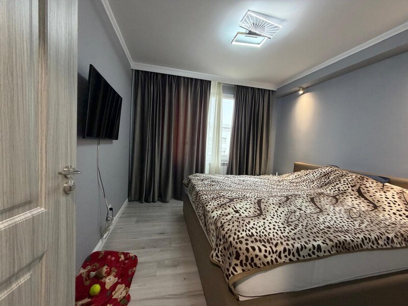 1 Decembrie 1918, 3-4 minute metrou, renovat complet,