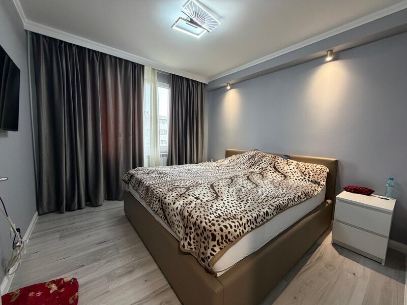 1 Decembrie 1918, 3-4 minute metrou, renovat complet,